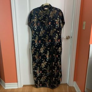 Womens black gold Chinese Cheongsam dress